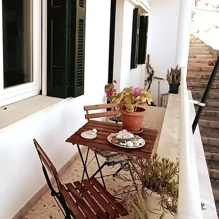 Traditional House In Casa vacanze Ano Syros