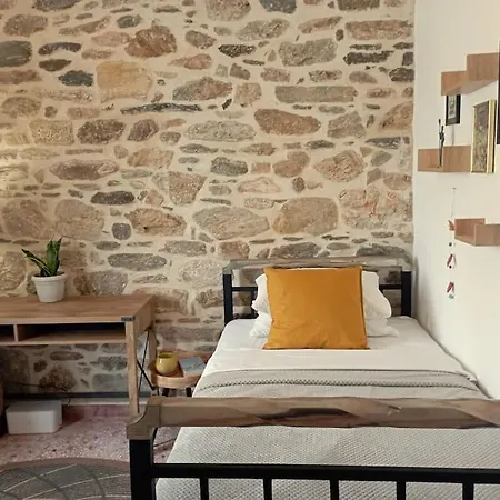 Traditional House In Casa vacanze *